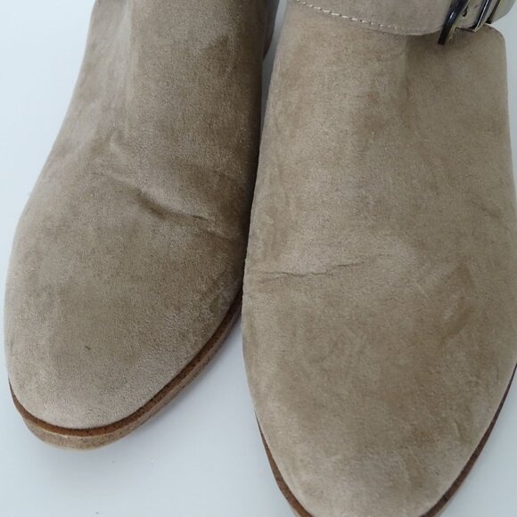 Time And Tru Women Tan Faux Suede Ankle Bootie Memory Foam Women Size 11 - Picture 10 of 10